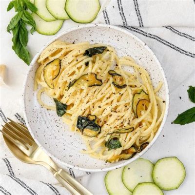  Spaghetti alla Nerano! Indulge in This Creamy Delight of Zucchini, Provolone Cheese and Basil